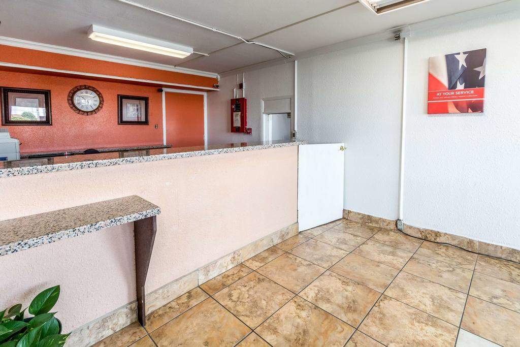 Econo Lodge Mineral Wells Εξωτερικό φωτογραφία